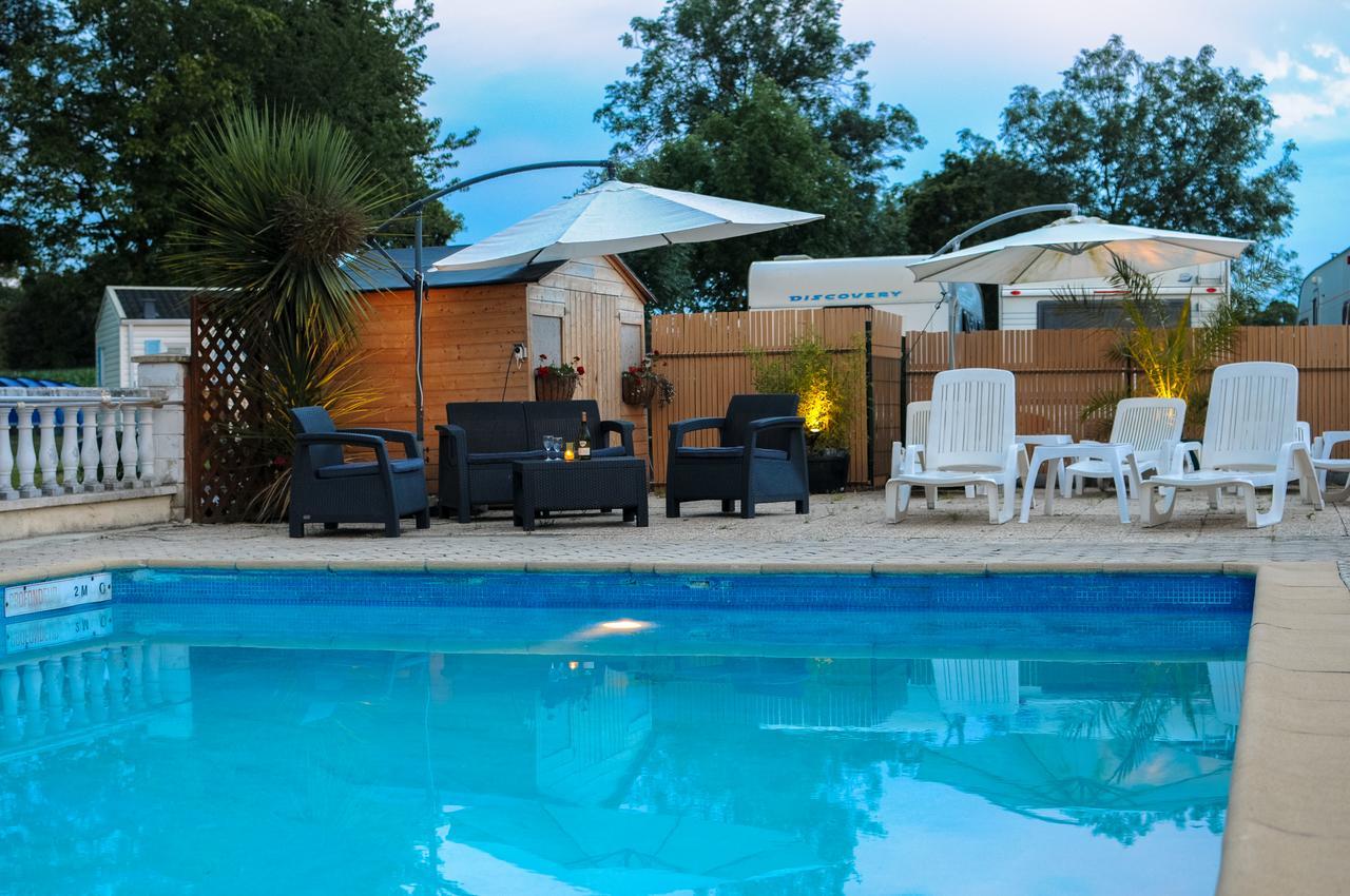 Camping Le Picard Tournieres Extérieur photo