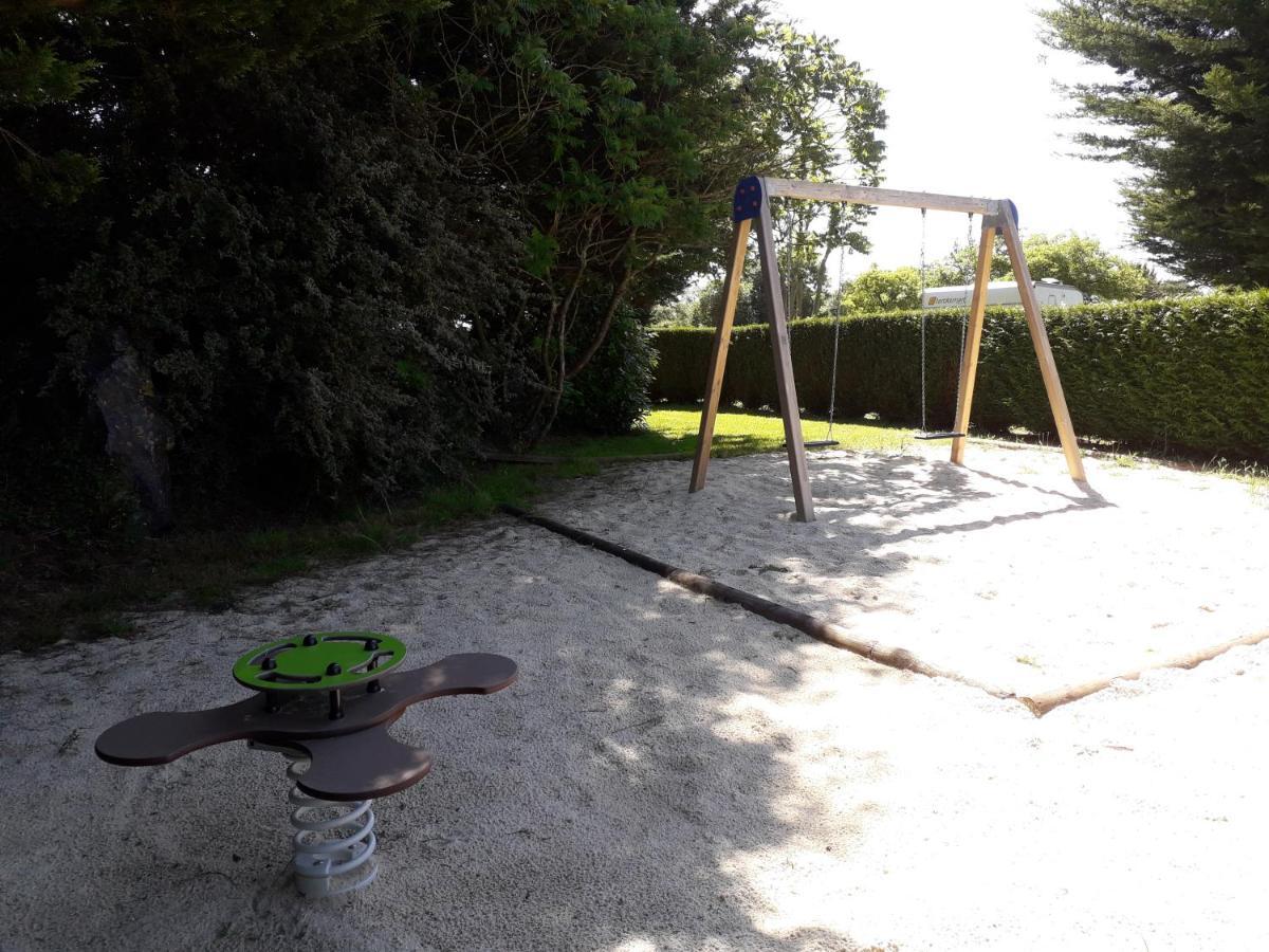 Camping Le Picard Tournieres Extérieur photo